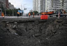 Ucraina, nuovo attacco russo su Kiev nella notte: due morti
