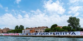 Venezia, scontri tra polizia e manifestanti che volevano raggiungere lo yacht di Fertitta