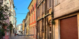 Edificio pericolante a Sermide, il Comune si fa carico della messa in sicurezza
