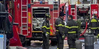 Palermo, 53enne ucciso a coltellate: uomo si barrica in casa, apre il gas e minaccia di far esplodere il palazzo