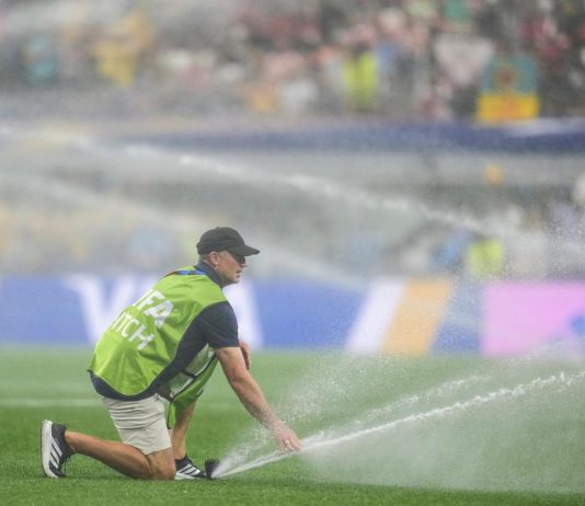 Ai Mondiali sistemi indossabili anti-caldo, il medico: “Usarli previene le crisi” dei calciatori