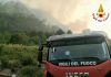 Incendio a Sesto al Reghena, operaio ferito e colonna di fumo visibile a chilometri
