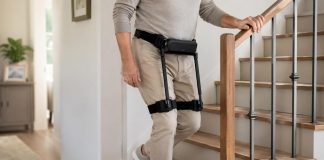 Arrivano in Italia i primi esoscheletri medicali leggeri per supportare la deambulazione