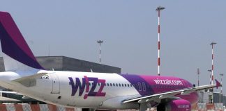 Volo Wizz Air per Atene, il Boeing decolla a due secondi dal disastro: svelato l’errore dei piloti a Luton