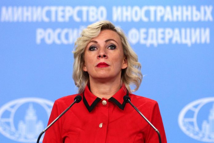 zakharova_giacca_rossa_fg_ipa
