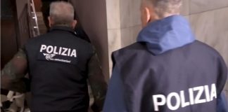 Faceva propaganda all’Isis e aveva tutorial per bombe, arrestato 16enne a Como