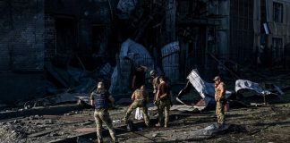 Notte di attacchi incrociati tra Mosca e Ucraina, morti e feriti A Zaporizhzhia
