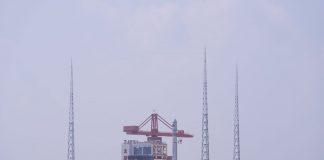 Cina, lanciati sette satelliti con un razzo Long March-6C