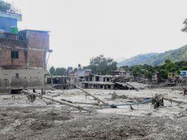 Nepal, sale a 389 il bilancio delle vittime