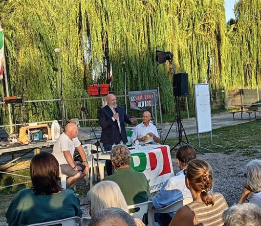 Bonaccini a Rivalta: “La sinistra torni a rappresentare lavoratori, periferie e ceti popolari”