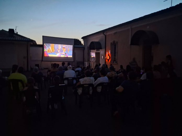 CINEMA aperto dosolo