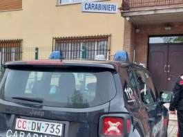 Sassi contro il trattore del vicino: denunciato 68enne di Viadana