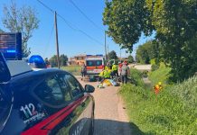 Casaloldo, moto si scontra con un trattore: muore 75enne, gravissima la moglie