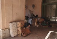 Palazzo del Mago, domani lo sgombero dei rifiuti: “Intervento straordinario già programmato”