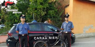 Sabbioneta, ladra di biciclette incastrata dalle telecamere: i carabinieri restituiscono il mezzo alla proprietaria