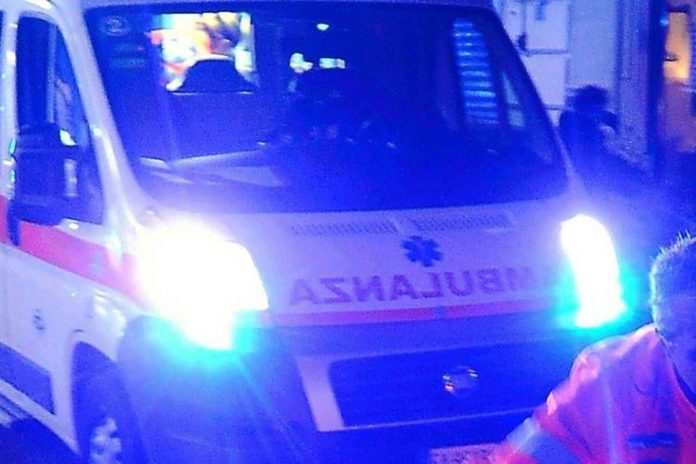 ambulanza_notte_fg_13