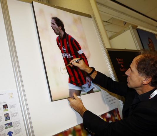 Franco Baresi, oggi i funerali a Milano in diretta tv