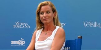 Beatrice Venezi replica alle polemiche: “Dirigere in Russia? Sono un’artista libera”