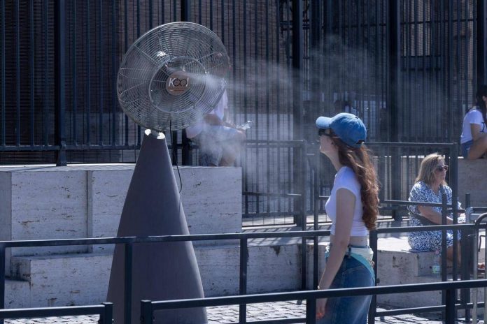caldo_roma_turista_ventilatore_ipa-1