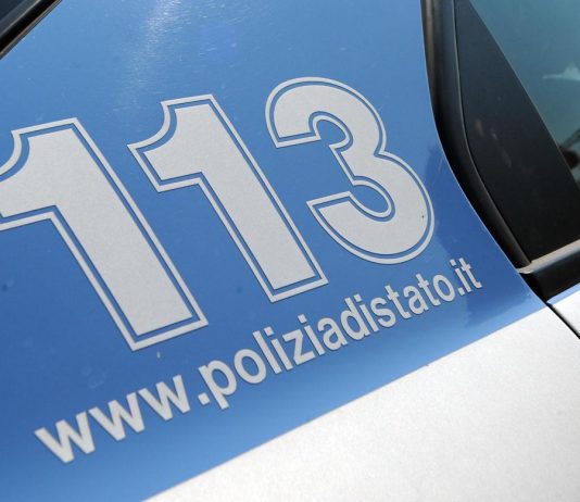 Roma, 30enne precipitata a Tor Bella Monaca: svolta nelle indagini, fermato convivente