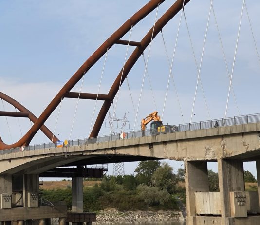 Ponte S.Benedetto: cantiere avanza, i nodi restano. Comitato: “Preoccupa cronoprogramma: chiusura invernale sarebbe problematica”