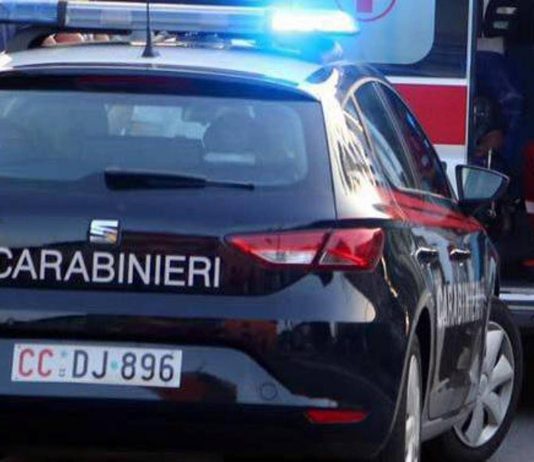 Campione, non risponde ai familiari: 56enne trovato morto in casa