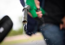 Caro carburanti, il sindaco fissa il prezzo della benzina a 1,75 euro: il caso Valle Castellana