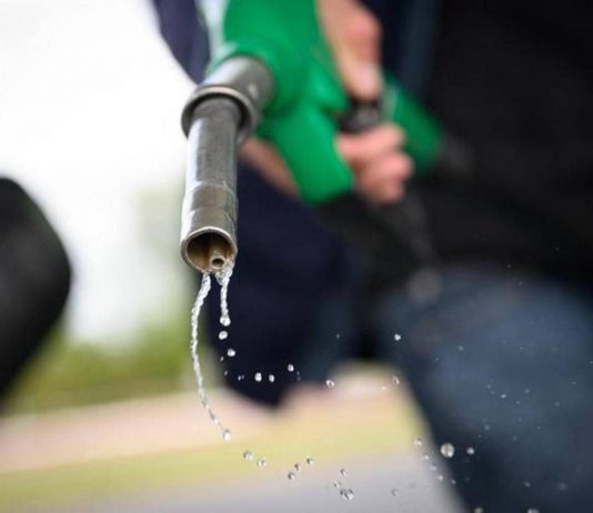 Carburanti, frodi e prezzi nel mirino della Guardia di Finanza: sequestrate 20mila tonnellate, 265 denunciati