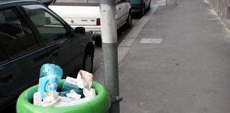 Bari, vince un milione ma butta il biglietto: recuperato tra i rifiuti