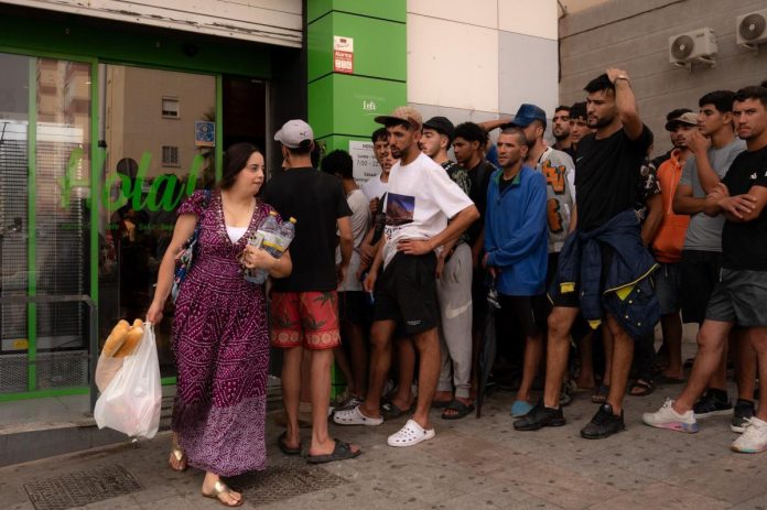 ceuta_supermercato_afp_0208