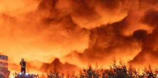 Croazia, almeno 36 feriti nell’incendio sulla costa centrale, 7 rischiano la vita