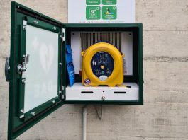 Furto del defibrillatore nei giardini di Pietole: indagini in corso