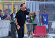 Lecce-Roma, Di Francesco protesta su gol di Rodrigo Mora: cos’è successo