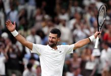 Djokovic entra in campo, l’annuncio agli Us Open: “È il Goat”