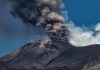 Eruzione Etna, sospesi fino alle 17 i voli in arrivo all’aeroporto di Catania