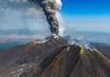 Eruzione Etna, voli in arrivo sospesi fino alle 12 all’aeroporto di Catania