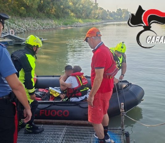 Ostiglia, bambino di 8 anni ritrovato vivo in acqua dopo una notte di ricerche sul Po