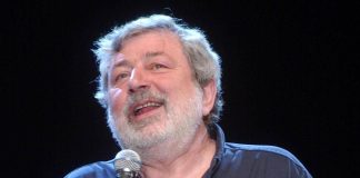 Guccini, domani i funerali: la sua Pavana lo saluta nel silenzio. Il sindaco: “Massimo rispetto per sue volontà”