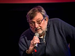 Morto Francesco Guccini, addio al cantastorie principe della canzone d’autore