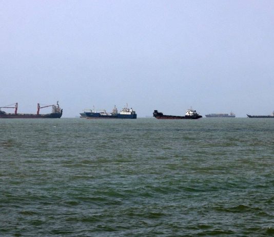 Iran, Teheran: “Raggiunto accordo su rotte marittime di Hormuz”