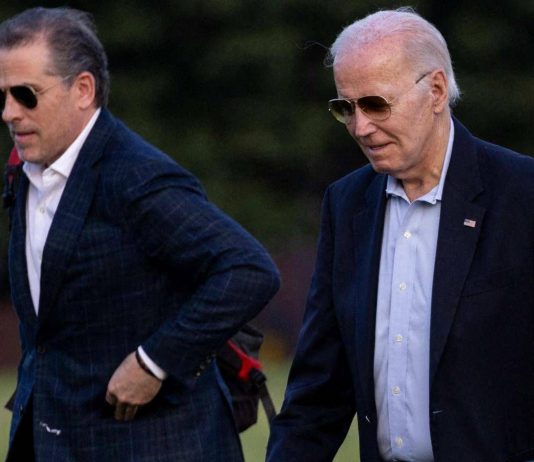 Joe Biden, il figlio Hunter rivela: “Il cancro di mio padre si è diffuso alle ossa, è molto doloroso”