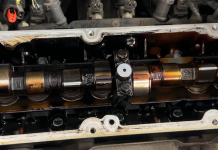 Boom di motori con il carburante annacquato, i meccanici: “Mai visti tanti casi in 50 anni”