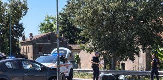 Porto Mantovano, scontro auto-scooter all’incrocio sulla Cisa: 47enne trasportato al “Poma”