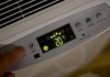 Caldo, come affrontare le notti tropicali: i quattro consigli (fondamentali) dell’esperto
