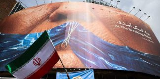 Usa-Iran, 60 giorni senza accordo. Teheran: “Su Hormuz colloqui con Oman, ma sono complessi”