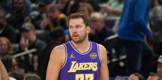 Lakers venduti per 12 miliardi: Joshua Kushner tra i proprietari, Trump ‘sbarca’ nella Nba