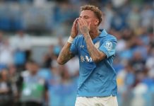 Lang cade in area e Allegri chiede rigore: proteste in Napoli-Como