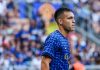 Inter, Lautaro Martinez e Bastoni litigano con l’arbitro