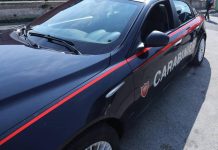 Allarme bomba a Milano, evacuati sei centri commerciali: sospetti su un 14enne