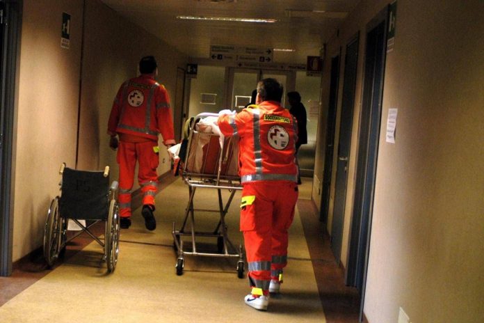 magenta_casi_di_meningite_ospedale_fornaroli
